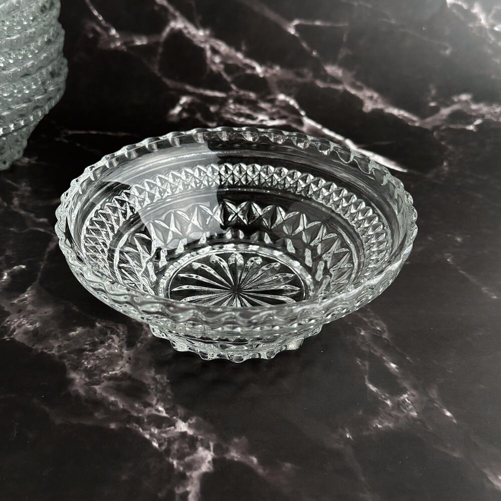 Set of 8 or individual Vntg. Small Fruit Dessert Bowl Wexford by Anchor Hocking